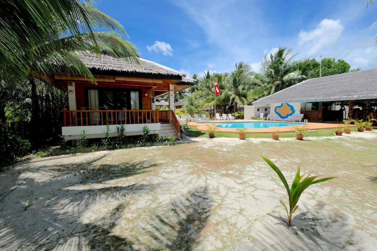 White Villas Resort Siquijor Exterior photo